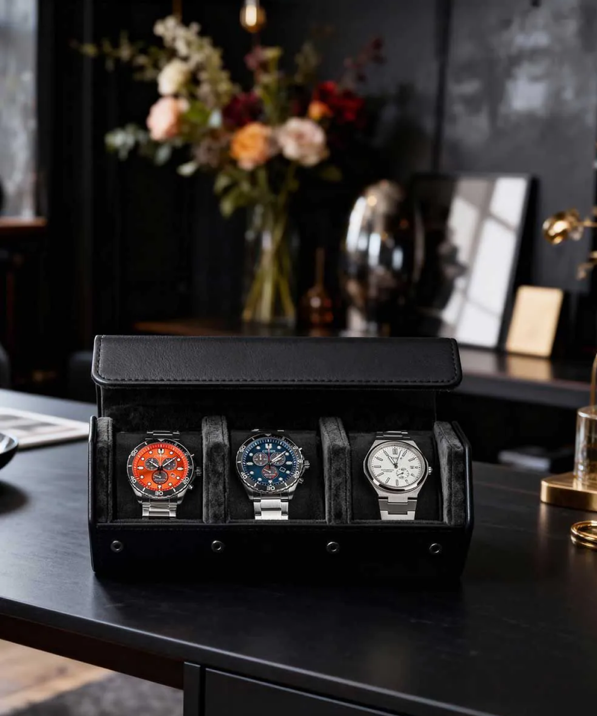 Klockrulle för 3 klockor i svart konstläder