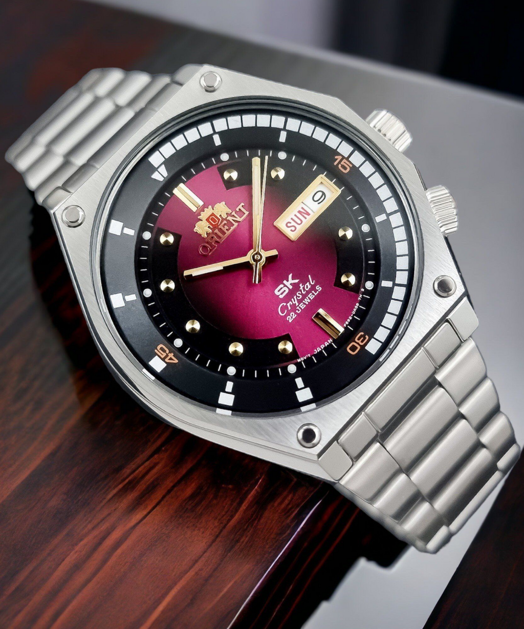 Orient Neo-70's RA-AA0B02R19B Ø42 mm